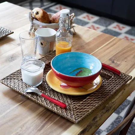 Bed & Breakfast Le Moulin Hotes Montréal La Cluse